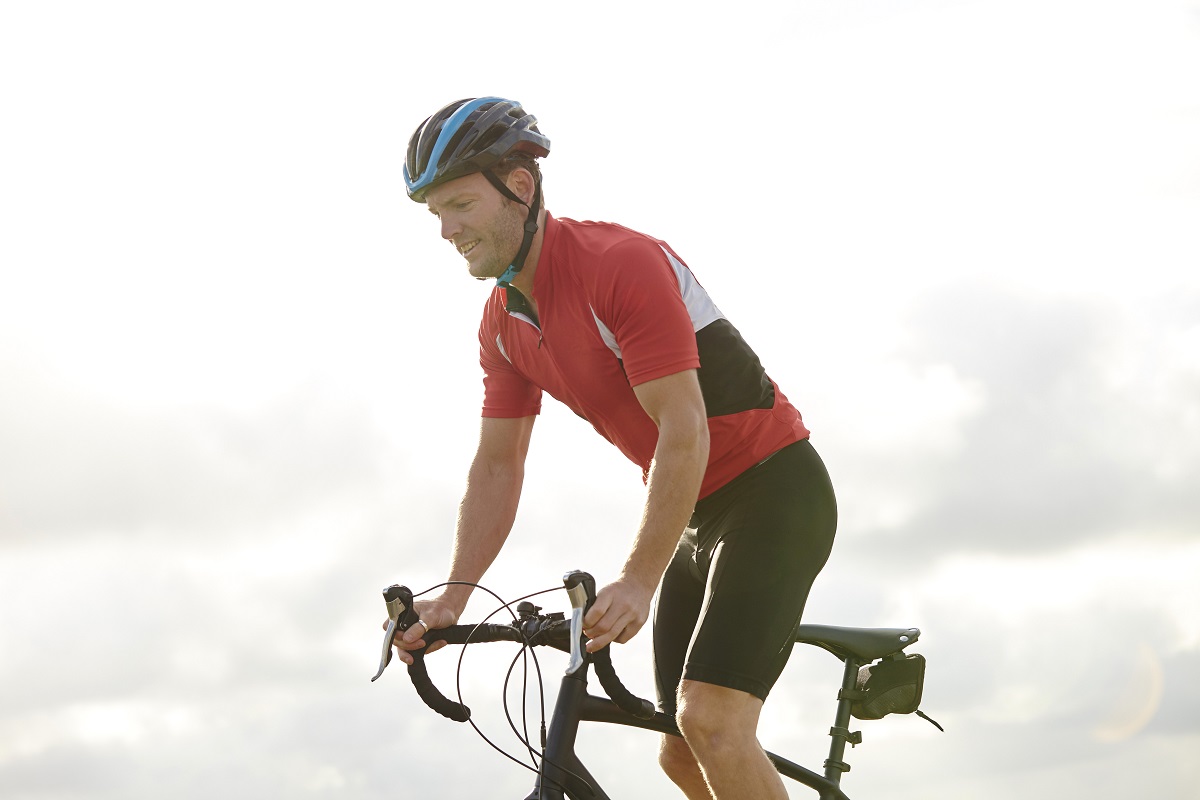 Spodenki rowerowe - czy jest to niezbędny element w wyposażeniu każdego rowerzysty?