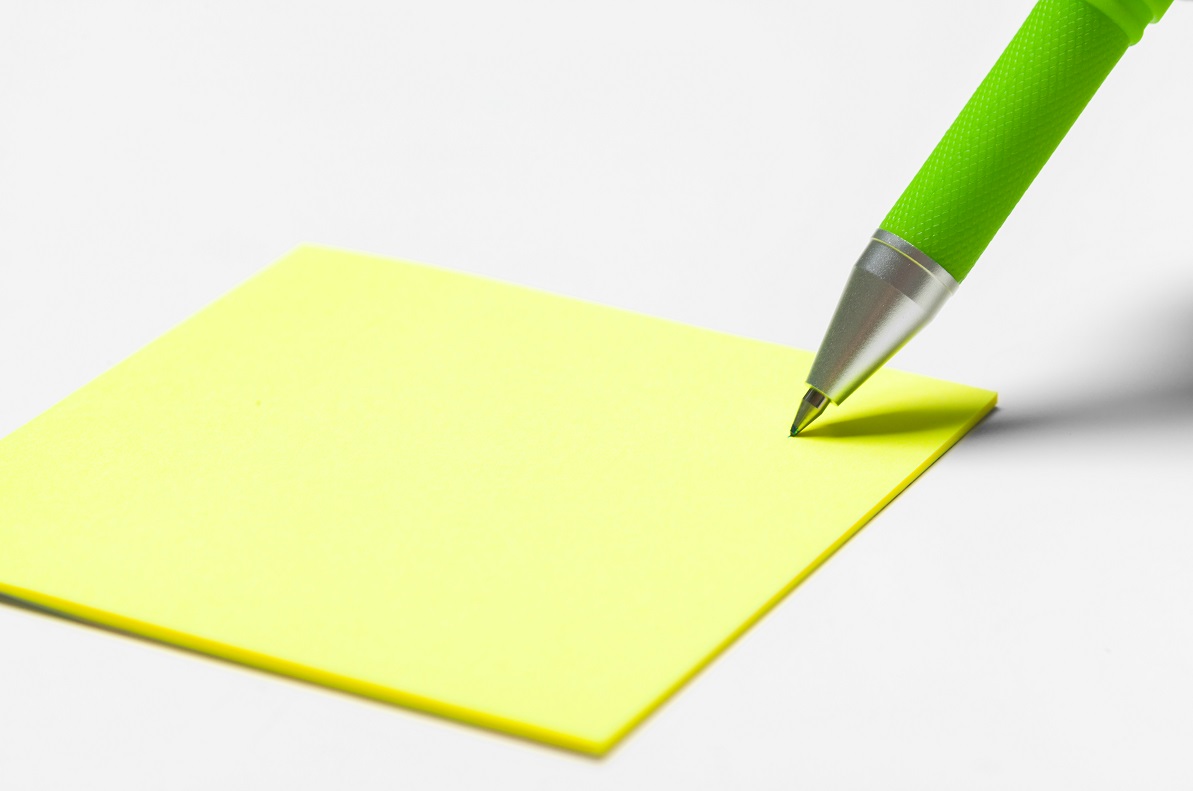 Długopis i karteczki samoprzylepne - tanie gadżety 